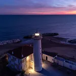 Spacious Flat With Sea View Terrace - Beahost